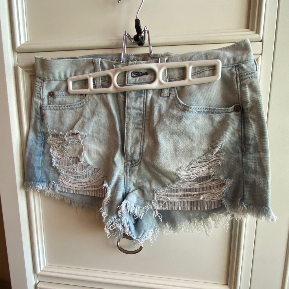 American eagle light wash jeans shorts
